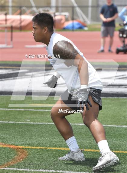 Thumbnail 1 in Orange vs. Saugus (Huntington Beach Tournament) photogallery.