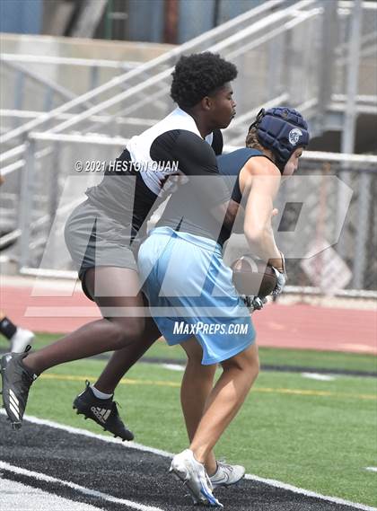 Thumbnail 3 in Orange vs. Saugus (Huntington Beach Tournament) photogallery.