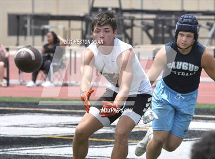 Thumbnail 2 in Orange vs. Saugus (Huntington Beach Tournament) photogallery.