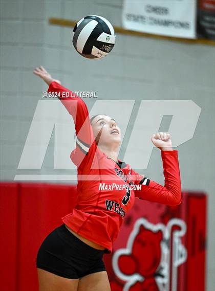 Thumbnail 3 in Adena @ South Webster photogallery.