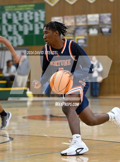 Thumbnail 2 in Fortune Early College vs. Franklin (Jack Scott Tournament) photogallery.
