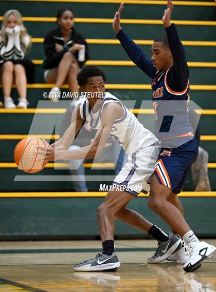 Thumbnail 2 in Fortune Early College vs. Franklin (Jack Scott Tournament) photogallery.