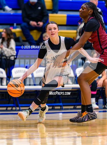 Thumbnail 1 in Jasper vs Earle (Lendel Thomas Classic) photogallery.