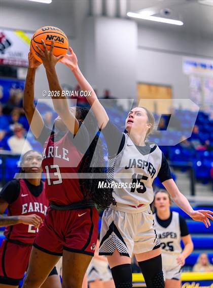 Thumbnail 2 in Jasper vs Earle (Lendel Thomas Classic) photogallery.