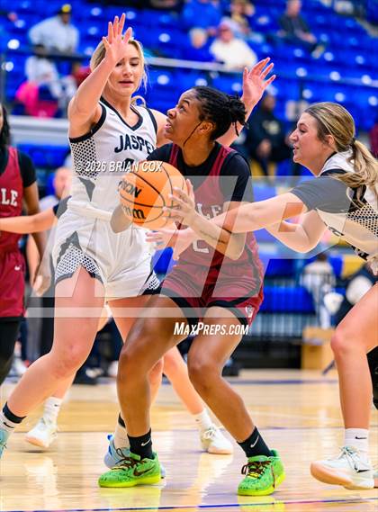 Thumbnail 2 in Jasper vs Earle (Lendel Thomas Classic) photogallery.