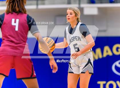 Thumbnail 3 in Jasper vs Earle (Lendel Thomas Classic) photogallery.
