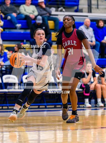 Thumbnail 3 in Jasper vs Earle (Lendel Thomas Classic) photogallery.