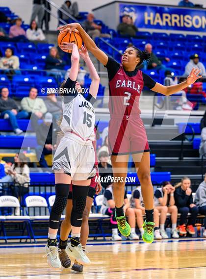 Thumbnail 3 in Jasper vs Earle (Lendel Thomas Classic) photogallery.