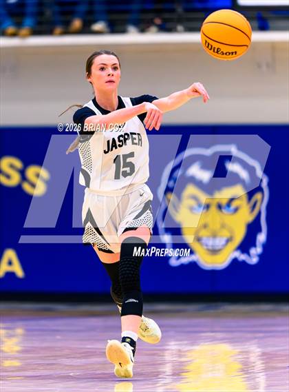 Thumbnail 3 in Jasper vs Earle (Lendel Thomas Classic) photogallery.