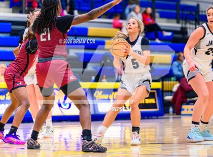 Thumbnail 3 in Jasper vs Earle (Lendel Thomas Classic) photogallery.