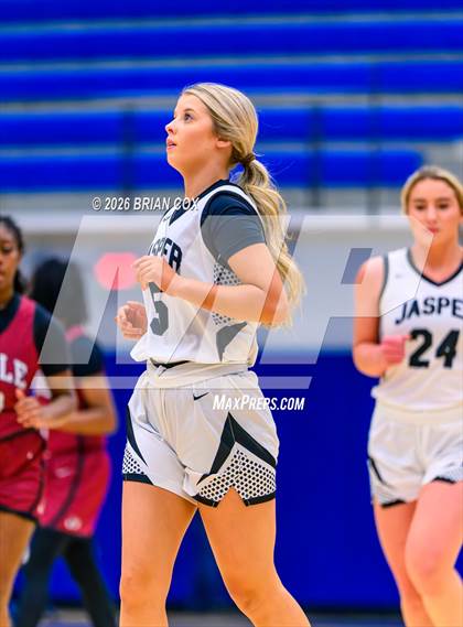 Thumbnail 3 in Jasper vs Earle (Lendel Thomas Classic) photogallery.