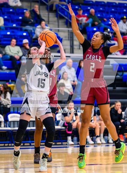 Thumbnail 1 in Jasper vs Earle (Lendel Thomas Classic) photogallery.