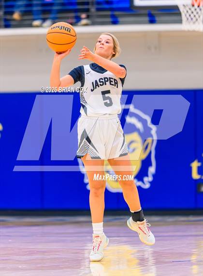 Thumbnail 1 in Jasper vs Earle (Lendel Thomas Classic) photogallery.