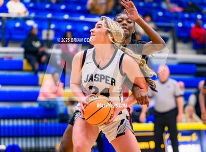 Thumbnail 2 in Jasper vs Earle (Lendel Thomas Classic) photogallery.