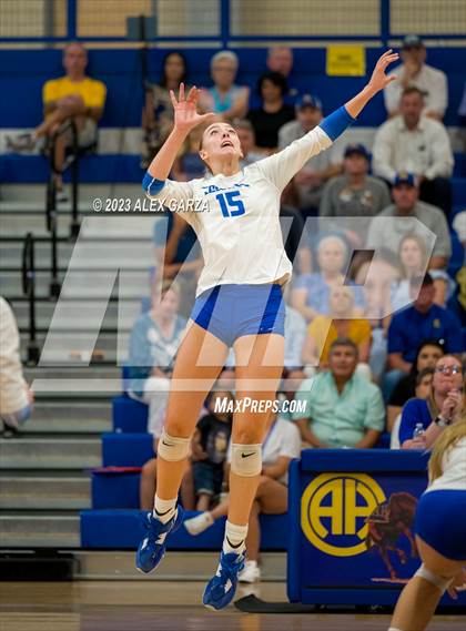 Thumbnail 1 in MacArthur @ Alamo Heights photogallery.