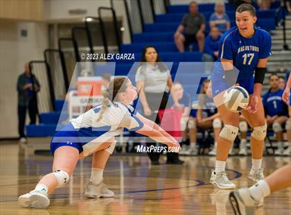 Thumbnail 3 in MacArthur @ Alamo Heights photogallery.