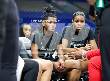 Thumbnail 3 in Boswell vs. Fort Bend Hightower (UIL 6A Basketball Division II Final) photogallery.