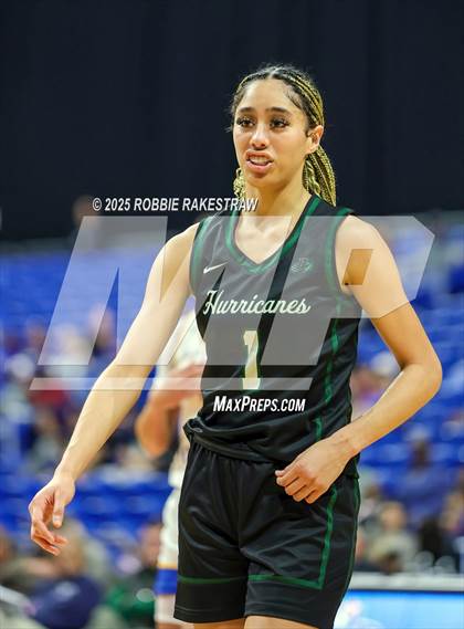 Thumbnail 2 in Boswell vs. Fort Bend Hightower (UIL 6A Basketball Division II Final) photogallery.