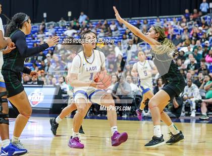 Thumbnail 2 in Boswell vs. Fort Bend Hightower (UIL 6A Basketball Division II Final) photogallery.