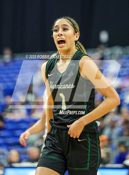 Thumbnail 1 in Boswell vs. Fort Bend Hightower (UIL 6A Basketball Division II Final) photogallery.