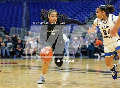 Thumbnail 3 in Boswell vs. Fort Bend Hightower (UIL 6A Basketball Division II Final) photogallery.
