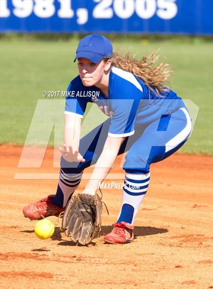 Thumbnail 3 in Hixson @ Red Bank photogallery.