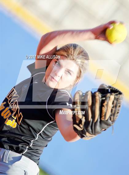 Thumbnail 3 in Hixson @ Red Bank photogallery.