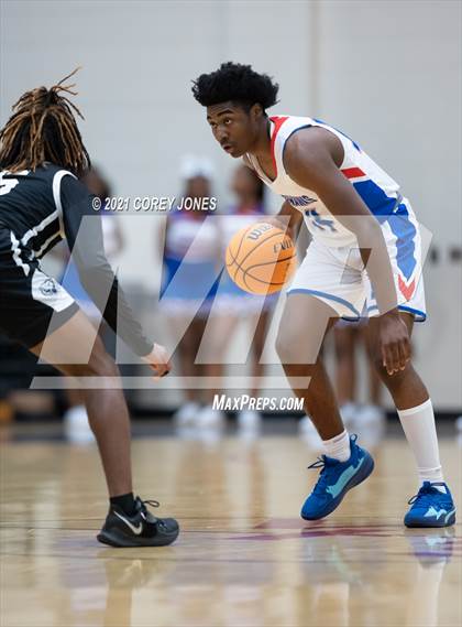 Thumbnail 3 in Houston County vs Veterans  photogallery.