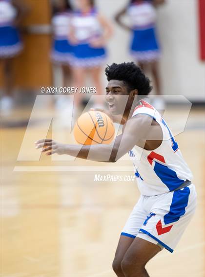 Thumbnail 2 in Houston County vs Veterans  photogallery.