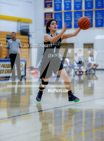 Thumbnail 3 in San Pasqual vs Valley Center photogallery.