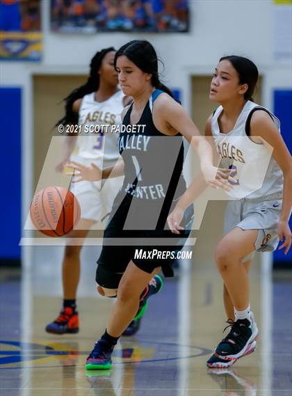 Thumbnail 2 in San Pasqual vs Valley Center photogallery.