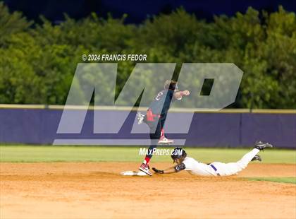 Thumbnail 3 in East Bay @ Lennard photogallery.