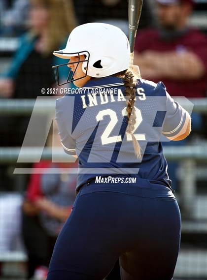 Thumbnail 3 in Keller vs Fossil Ridge photogallery.