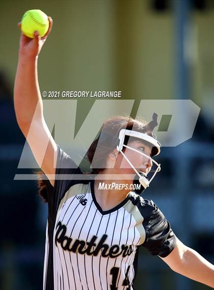 Thumbnail 1 in Keller vs Fossil Ridge photogallery.