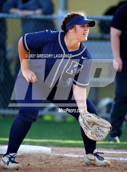 Thumbnail 2 in Keller vs Fossil Ridge photogallery.