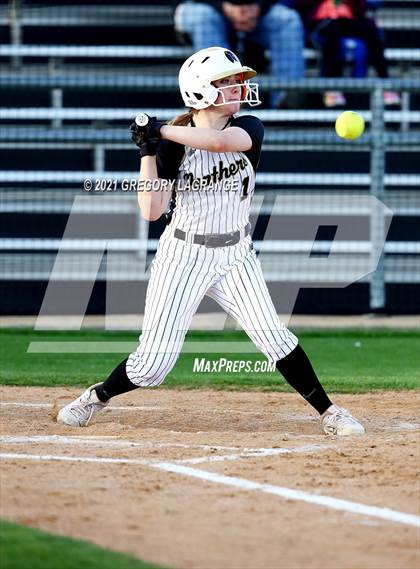 Thumbnail 1 in Keller vs Fossil Ridge photogallery.