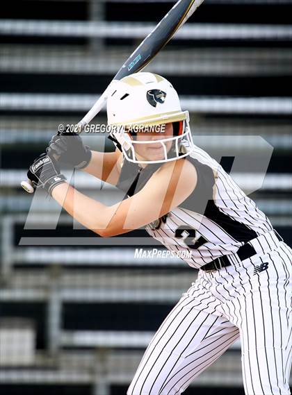 Thumbnail 2 in Keller vs Fossil Ridge photogallery.