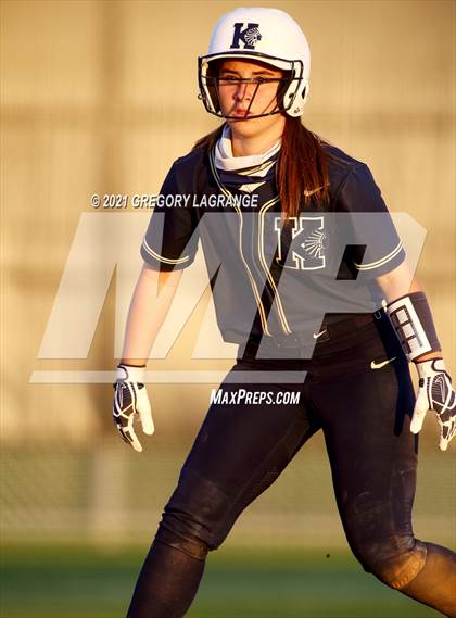 Thumbnail 2 in Keller vs Fossil Ridge photogallery.