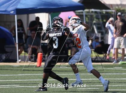 Thumbnail 3 in Bishop Gorman @ Servite photogallery.