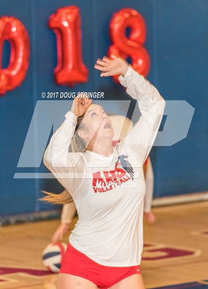 Thumbnail 2 in Moreau Catholic @ American photogallery.