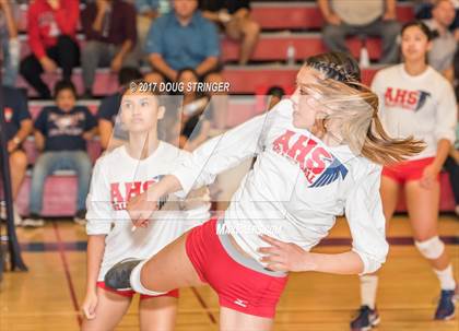 Thumbnail 2 in Moreau Catholic @ American photogallery.