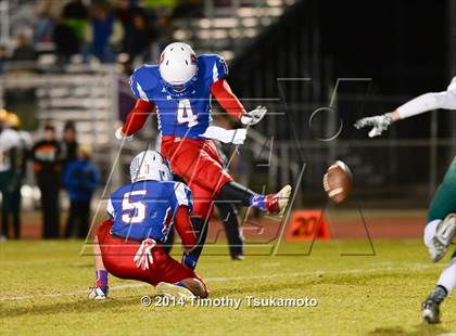 Thumbnail 2 in Manogue @ Reno (NIAA D1 Quarterfinal Playoff) photogallery.