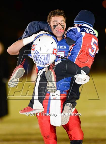 Thumbnail 3 in Manogue @ Reno (NIAA D1 Quarterfinal Playoff) photogallery.