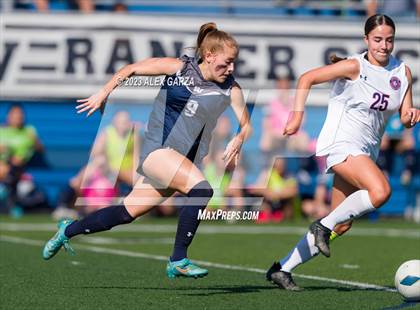 Thumbnail 3 in Smithson Valley vs Grapevine (UIL 5A Soccer Semifinal) photogallery.