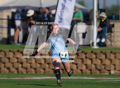 Thumbnail 2 in Smithson Valley vs Grapevine (UIL 5A Soccer Semifinal) photogallery.