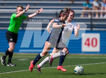 Thumbnail 2 in Smithson Valley vs Grapevine (UIL 5A Soccer Semifinal) photogallery.