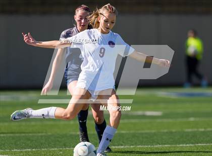 Thumbnail 2 in Smithson Valley vs Grapevine (UIL 5A Soccer Semifinal) photogallery.