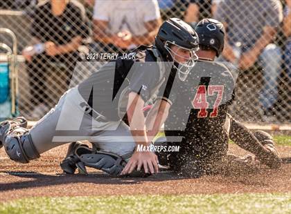 Thumbnail 2 in Capistrano Valley @ JSerra Catholic photogallery.