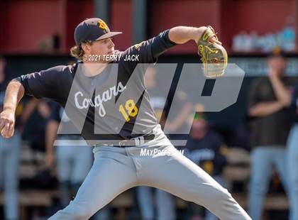Thumbnail 3 in Capistrano Valley @ JSerra Catholic photogallery.