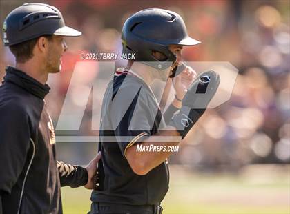Thumbnail 3 in Capistrano Valley @ JSerra Catholic photogallery.
